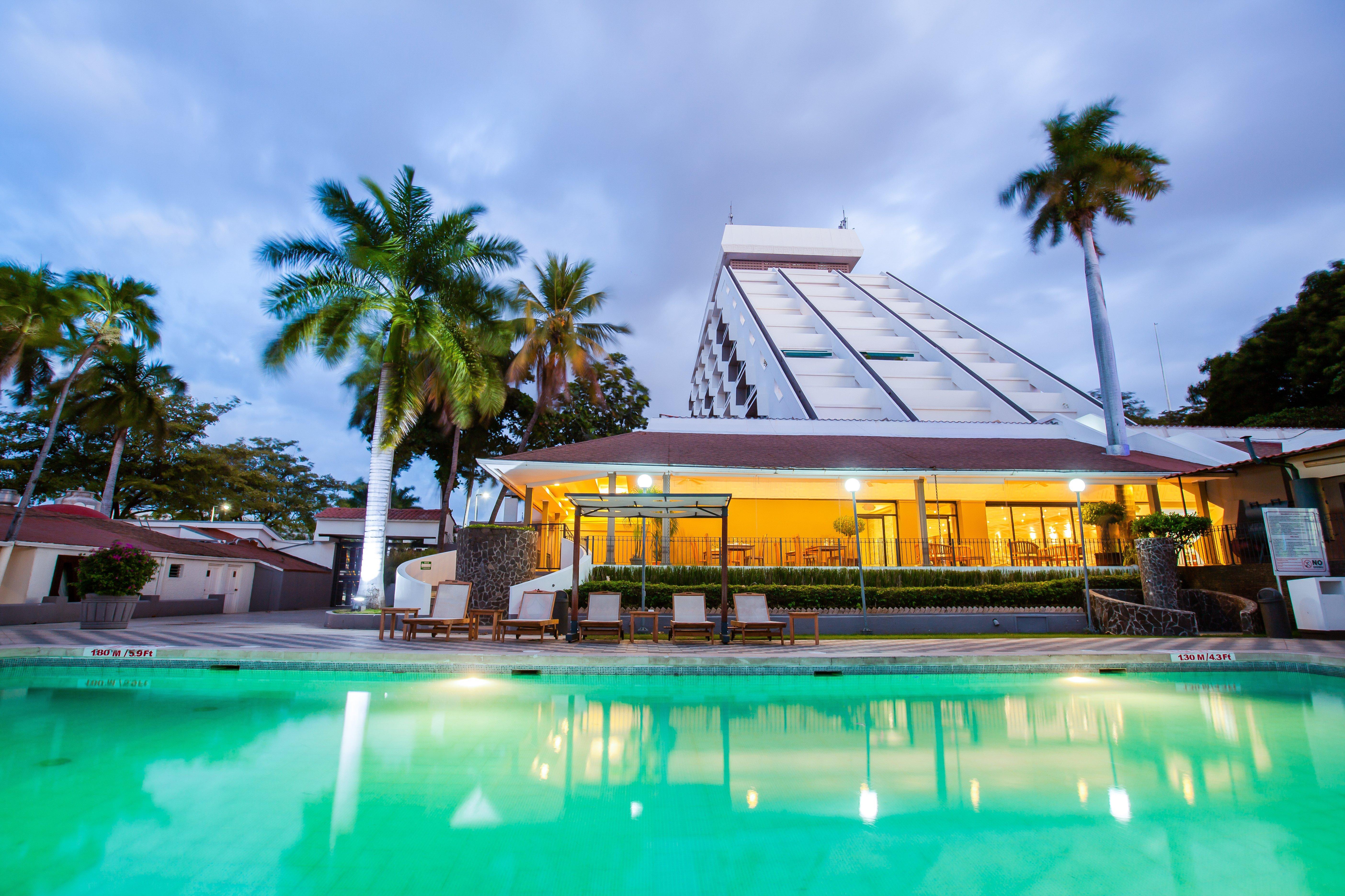 Готель Crowne Plaza Managua By Ihg Екстер'єр фото