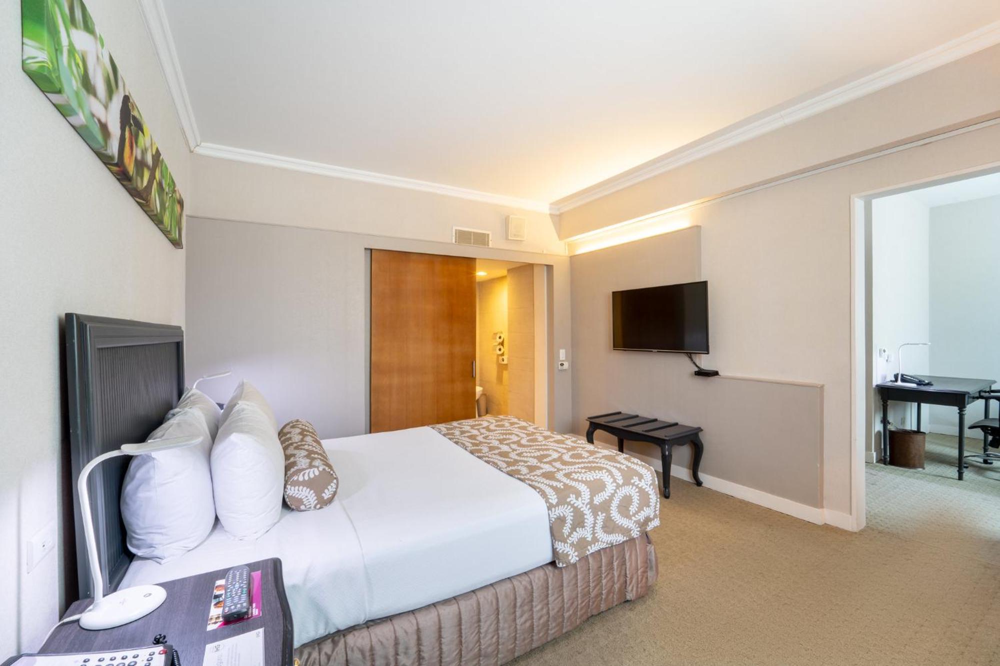 Готель Crowne Plaza Managua By Ihg Екстер'єр фото